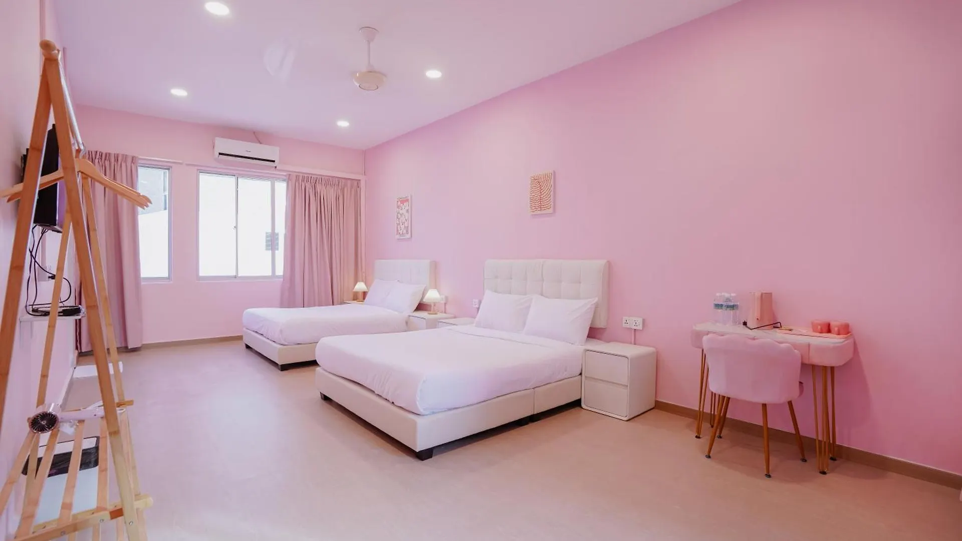 Hostel Pink Cabana Hotel George Town Malaysia